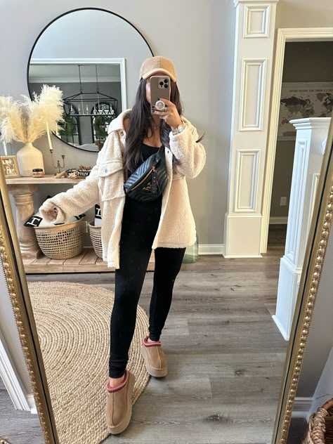 Cozy Early Fall Outfits, Cozy Shacket Outfit, Trendy Cozy Outfits, Black Vest And Hoodie Outfit, Outfits With Leggings Mid Size, Jumpsuits For Women Fall, Jumpsuit And Shacket Outfit, Casual Christmas Morning Outfit, Fall Outfits 2023 Comfy