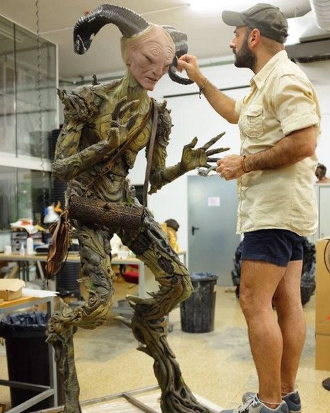 Special effects work being done on the Faun for Pan's Labyrinth (2006) dir. Guillermo del Toro https://t.co/b0Mke9N9CB #Oscars #Platinum #SableFilms Special Effects Makeup Artist, Pan's Labyrinth, Doug Jones, Movie Makeup, Monster Costumes, Effects Makeup, Special Effects Makeup, Movie Sets, Movie Monsters