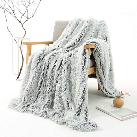 Car Blanket, Cozy Cover, Fuzzy Blanket, Custom Made Curtains, Faux Fur Throw Blanket, Fluffy Blankets, Style Français, Sofa Throw Blanket, Plush Sofa