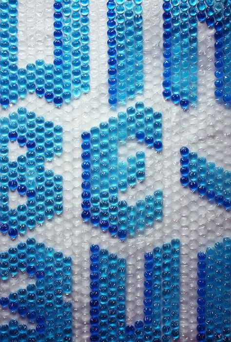 Bubble Wrap Art, Agenda Design, Experimental Typography, German Word, Arts Magazine, Plastic Art, Creative Lettering, Speed Limit, Communication Art