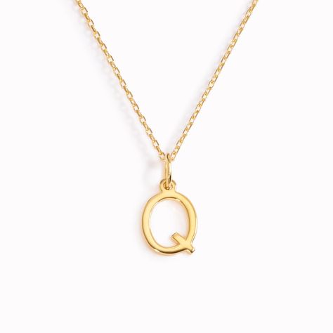 Our "Q" initial necklace features a petite 9mm letter pendant in gold vermeil! The letter necklace can be adjusted to be worn at 15", 16" and 17" lengths. The perfect personalized gift for someone special (including yourself)! 8th Grade Graduation Dresses, Q Initial, 8th Grade Graduation, Gold Initial Necklace, Initial Necklace Gold, Dainty Chain, Gold Initial, 8th Grade, Letter Pendants