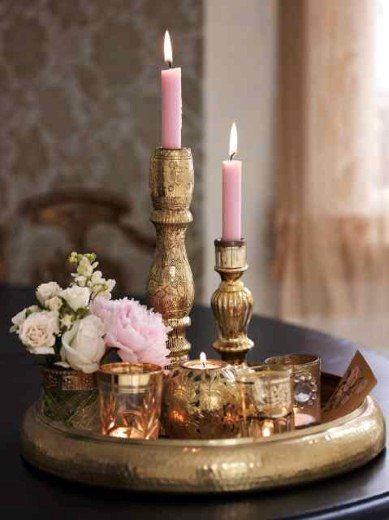 pink + gold Decoraciones Ramadan, Ramadan Decoration, Idul Fitri, Pink Candles, Ramadan Decorations, Iftar, Candle Lanterns, Decoration Table, Tablescapes