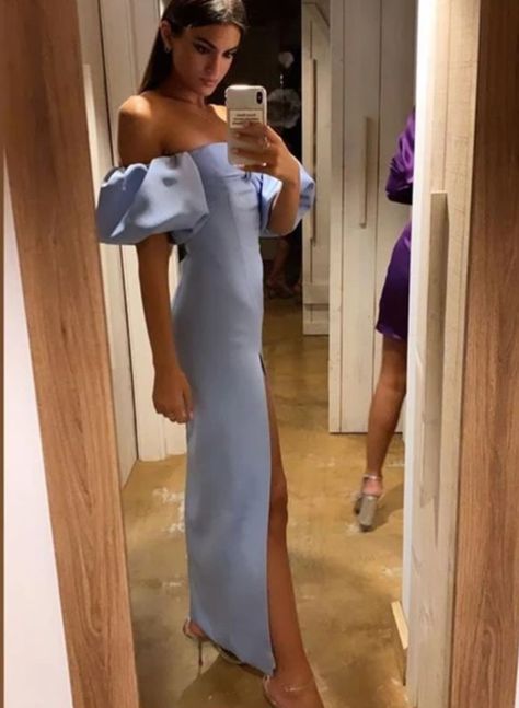 Off The Shoulder Prom Dress, Dress Christmas, Looks Party, Cute Prom Dresses, Prom Dresses Blue, Stretch Satin, Christmas Dress, Mode Inspiration, Custom Dresses