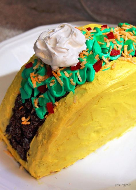 This year for my niece's birthday (Sue's daughter), she decided she wanted a taco theme for her party. Sue put on a big taco spread wit... Taco Cake Ideas, Coconut Cheese, Taco Cake, Flavored Margaritas, Cake Fails, Orange Food Coloring, 3d Cakes, Yellow Foods, Green Food Coloring