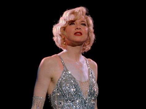 Chicago Movie, Roxie Hart, Chicago Musical, Musical Hair, Lance Black, Comedy Duos, Renee Zellweger, Diane Keaton, Queen Latifah