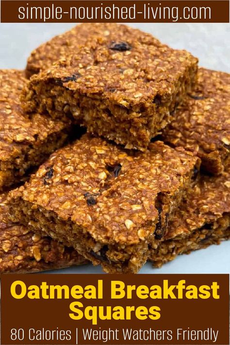 Easy Breakfast Oatmeal Squares - WW (Weight Watchers) Easy Breakfast Oatmeal, Breakfast Squares, Weight Watchers Pumpkin, Oatmeal Squares, Breakfast Bars Recipe, No Bake Oatmeal Bars, Oatmeal Breakfast Bars, Breakfast Oatmeal, Lunchbox Treats