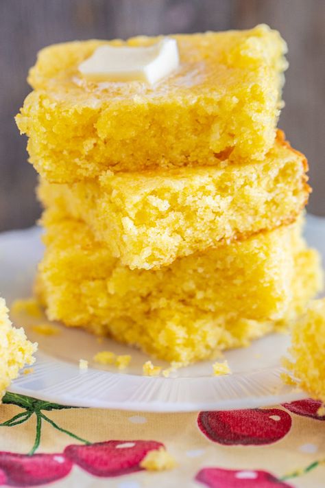 The Ultimate Jiffy Cornbread Recipe Sweet Jiffy Cornbread, Basic Cornbread Recipe, Jiffy Cornbread Recipes, Jiffy Corn Muffins, Delicious Cornbread, Jiffy Cornbread Mix, Jiffy Corn Muffin Mix, Jiffy Cornbread, Corn Muffin Mix