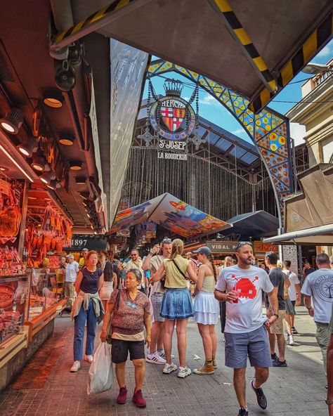 If there's a food market, you betcha I'll find it 🥭🫒🐙🥟🍉🥐🍓 Barcelona adventures continue at Mercat de la Boqueria. Brb, eating only empanadas and pulpo. ✨ FOLLOW ME @zoiesfoodjournal for more Euro trip 2024 📍 Barcelona, Spain 🍓 Mercat de la Boqueria #barcelonafood #barcelonacity #españatrip #virgincruises #europecruise #zoiesfoodjournal #spanishtapasbar #mercatdiboqueria Food Barcelona, Barcelona Market, Virgin Cruises, La Boqueria Barcelona, Barcelona Food, La Boqueria, Cruise Europe, Spanish Tapas, Barcelona City