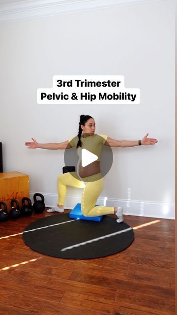 Charlee Atkins on Instagram: "What stretches did you do (or are doing!) in your 3rd Trimester to help with labor and birth prep?

#prenatalfitness #fitpregnancy #pelvicfloorexercises #3rdtrimesterworkout #32weekspregnant" Prenatal Fitness, Birth Prep, 32 Weeks Pregnant, 3rd Trimester, Prenatal Workout, Pelvic Floor Exercises, Birth Labor, Pregnancy Workout, Prenatal