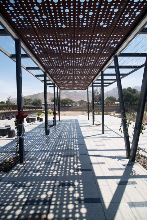 Kaukari Urban Park,© Rodrigo Opazo Canopy Structure, Church Exterior, Shadow Architecture, Landscape Walkway, Hotel Facade, Canopy Architecture, Fence Designs, Covered Walkway, Pocket Park