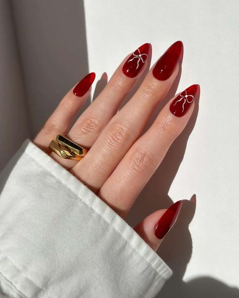 20 Sweet and Chic Cherry Red Nails to Save Forever Kutek Disney, Wine Nails, February Nails, Cherry Nails, Nagel Tips, Casual Nails, Classic Nails, Red Nail Designs, Burgundy Nails