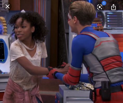 Riele Downs Outfits, Jason Norman, Henry Hart, Henry Danger Nickelodeon, Henry Danger Jace Norman, Henry Danger, Nickelodeon Shows, Kids Shows, Movies Showing