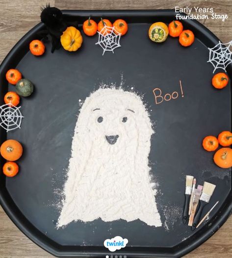 Take a look at this lovely halloween ghost tuff tray! A great tuff tray idea. Special thanks to @little.learning.adventures Autumn Tuff Tray Ideas Eyfs, Eyfs Halloween, Tuff Tray Ideas Toddlers, Tuff Tray Ideas, Halloween Activities For Toddlers, Halloween Activities Preschool, Nursery Crafts, Halloween Crafts Preschool, Halloween Sensory