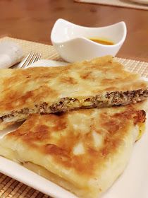 Hani's Kitchen: Homemade Murtabak Using Frozen Prata Frozen Paratha Ideas, Prata Recipe, Fusion Foods, Paratha Bread, Recipes With Naan Bread, Fast Cooking, Flat Breads, Easy Brunch Recipes, Indian Breakfast