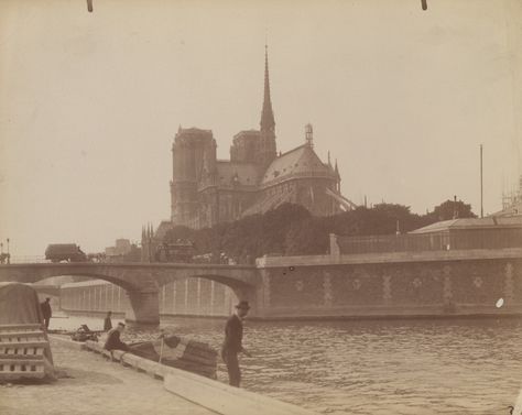 Paris Seine, Eugene Atget, Philadelphia Museums, Philadelphia Museum Of Art, Silver Print, Foto Vintage, Grand Palais, Film Stills, Aesthetic Vintage