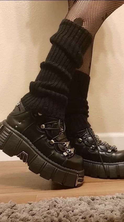 Goth Sneakers, New Rocks, Goth Streetwear, New Rock Boots, Goth Boots, Goth Shoes, Accessory Inspo, Chunky Shoes, Sneakers Athletic