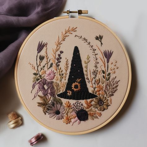 Witchy Embroidery Ideas, Yule Embroidery, Embroidery Witchcraft, Witchy Embroidery Patterns, Witch Embroidery Ideas, Dark Academia Embroidery, Pagan Embroidery, Witchy Embroidery, Witch Cabin