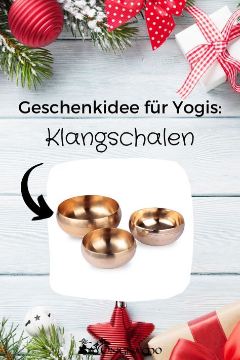 Klangschalen sind eine schöne Geschenkidee für alle, die Yoga oder Meditation praktizieren. Sie schenken Entspannung und neue Energie oder begleiten die Meditation. Ideal als Weihnachtsgeschenk! Hier geht's zur Auswahl an Klangschalen. #klangschale #yoga #meditation Yoga Meditation, Meditation, Card Holder, Place Card Holders, Yoga, Table Decorations