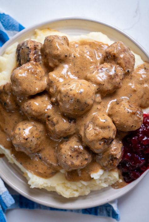 Copycat Ikea Swedish Meatballs?utm_source=12tomatoes Copycat Ikea Swedish Meatball Recipe, Best Sauce For Meatballs, Swedish Meatball Sauce Recipe Easy, Sweedish Meatball Sauce, Swedish Meatball Recipe Crockpot, Swedish Meatball Gravy Recipe, Ikea Meatballs Recipe, Meatball Gravy Recipe, Swedish Meatballs Sauce