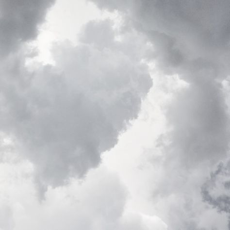 storm clouds aesthetic sky white Soft White Cloud Aesthetic, Storm Clouds Aesthetic, White Backround, Black And White Photography Portraits, Aesthetic Clouds, Clouds Aesthetic, Cloud Icon, Aesthetic Sky, Drawing Wallpaper