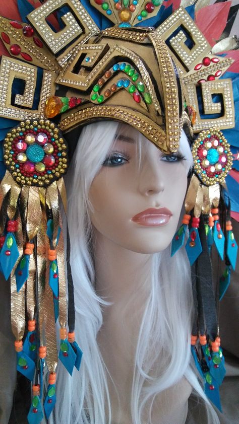 Diy Aztec Headdress, Aztec Headdress, Aztec Costume, Rave Cosplay, Aztec Artwork, Aztec Tattoo Designs, Mexican Culture Art, African Princess, Mayan Art