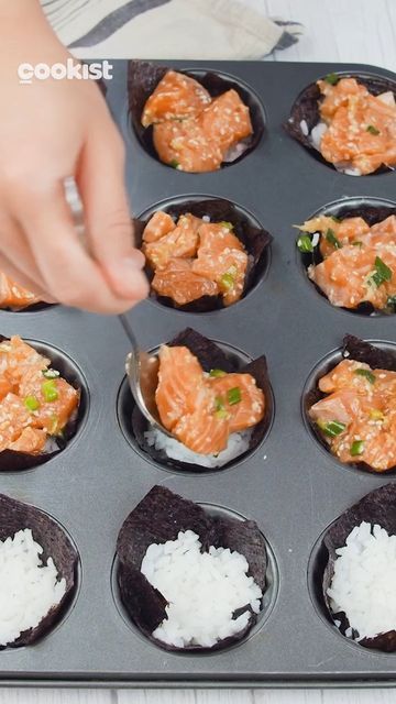 Rice Cups Baked, Salmon Seaweed Cups, Salmon Cubes Recipe, Emily Mariko Salmon Bowl, Sushi Cups Recipe, Sushi Muffins, Salmon Sushi Cups, Sushi Cups, Cooked Sushi