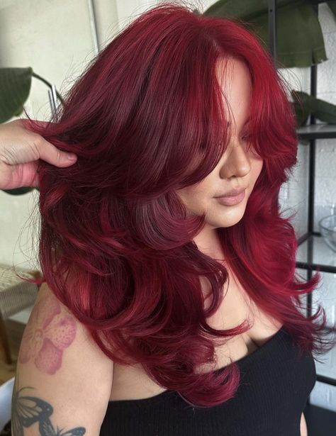 Cherry Red Hair, Red Hair Inspo, Wine Hair, Cherry Hair, Cute Hair Colors, Hair Streaks, Dyed Hair Inspiration, New Haircut, Pretty Hair Color