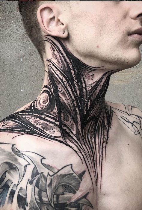 Neck And Throat Tattoos Men, Chest Neck Tattoo, Blitz Tattoo, Hals Tattoo Mann, Tattoo Espalda, Full Neck Tattoos, Wörter Tattoos, Best Neck Tattoos, Backpiece Tattoo