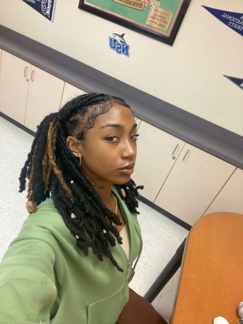 Latest Dreadlocks Styles, Cute Dreads, Loc Hairstyles, Beautiful Dreadlocks, Short Locs Hairstyles, Dreadlock Style, Dreadlock Styles, Dyed Hair Inspiration, Loc Journey