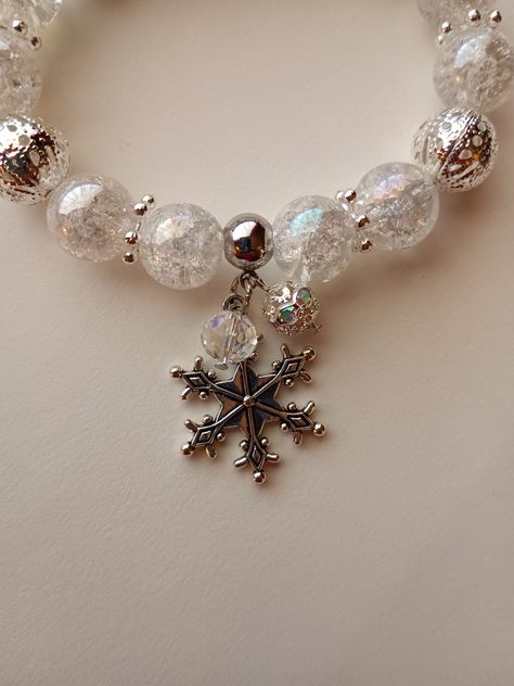 Winter Beads Bracelet, Winter Beaded Bracelets, Snow On The Beach Bracelet, Christmas Glass Bead Bracelet, Winter Bracelets, Beaded Snowflake Bracelet, Christmas Festive Snowflake Jewelry, Winter Jewellery, Winter Bracelet