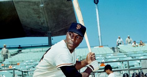 A revered figure in San Francisco who hit 521 home runs in 22 seasons. Willie Mccovey, Dodgers Win, Baseball Hall Of Fame, Willie Mays, Nationals Baseball, All Star Team, Giants Baseball, Squeeze Pouch, The Giants