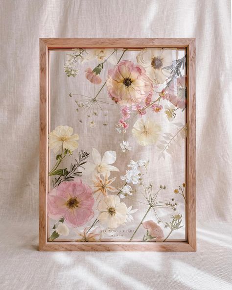 Shadow Box Pressed Flowers, Pressed Flowers Picture Frame, Wedding Flowers In Frame, Pressed Roses Framed, Flowers In Picture Frame, Dried Flowers In Frame, Pressed Flowers In Frame, Pressed Wedding Flowers, Flowers In A Frame