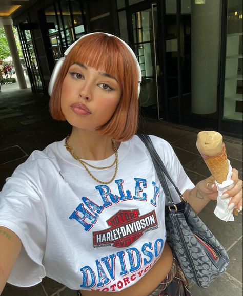 Red French Bob, Short Ginger Hair With Bangs, Red Bob With Bangs, Kimberly Hair, Short Hair Fringe, Amber Hair, Blonde Bangs, Hair Nutrition, Peach Hair