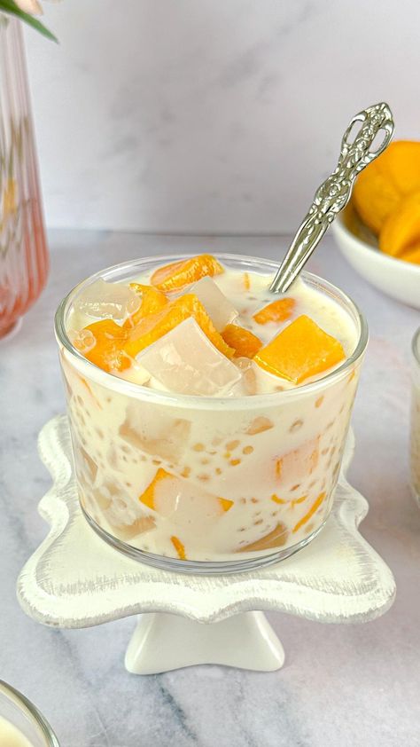 Zahra • Toronto Food Photographer on Instagram: “Mango Sago aka Mango Bango is my new favourite dessert 🥭 It’s so easy to make, comes together in no time, and the cooling qualities of…” Mango Bango, Coconut Condensed Milk, Sago Recipes, Mango Sago, Ramadan Desserts, Coconut Jelly, Khmer Food, Filipino Foods, Mango Dessert