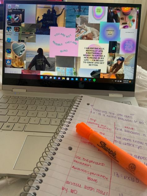 Laptop Athestic, School Laptop Aesthetic, College Laptop Aesthetic, Studying With Laptop Aesthetic, Laptop Studying Aesthetic, Microsoft Laptop Wallpaper, Surface Laptop Aesthetic, Blogger Aesthetic Laptop, Laptop Iphone Aesthetic