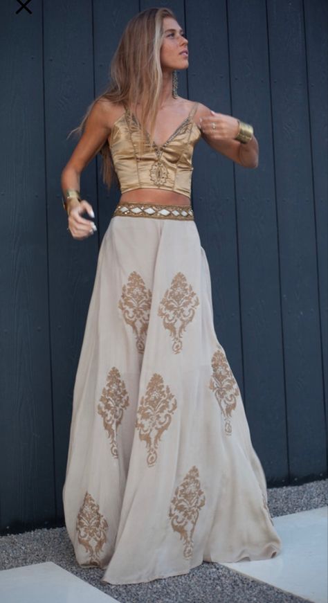 Jean Wedding, Hippie Chic Outfits, Chique Outfit, Prom Dresses Black, Mode Boho, Prom Dresses For Teens, Prom Dresses Modest, Boho Chic Outfits, Prom Dresses With Sleeves