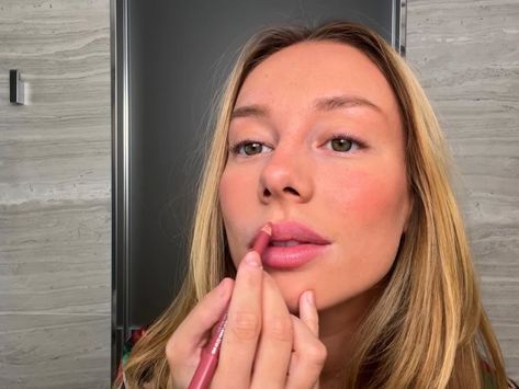 Ester Expósito’s Skin Care Tip From Her Madre and Weekend Makeup | Vogue Easy Skincare Routine, Sephora Dior, Weekend Makeup, Easy Skincare, Teenage Acne, Tarte Blush, Celebrity Skin Care, Body Foundation, Spanish Actress