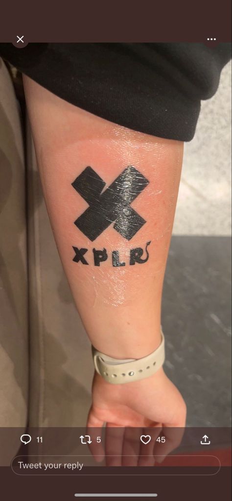 Xplr Tattoo Ideas, Gut Feeling Tattoo, Colby Brock Tattoo Ideas, Sam And Colby Nail Ideas, Colbys Tattoos, Sam And Colby Tattoo, Sam And Colby Drawings, Sam And Colby Tattoo Ideas, Xplr Tattoo