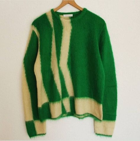 Green Prada mohair sweater with a white pattern Green And White Sweater, Estilo Grunge, Diy Vetement, Ținută Casual, Fashion Images, White Sweater, Outfits Fashion, Knitting Inspiration, Grunge Fashion