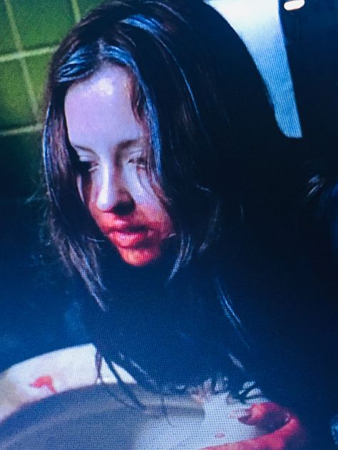 Ginger Snaps Pfp, Ginger Snaps Aesthetic, Ginger Snaps Movie, Katharine Isabelle, Werewolf Girl, Carrie White, Ginger Shot, Dreams And Nightmares, Girls Together