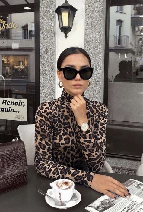 ━ 𝐡𝐚𝐳𝐞𝐥 ☻ Date Outfit Fall, Brunch Outfit Winter, Winter Costume, Summer Brunch Outfit, Leopard Print Outfits, نظارات شمسية, Outfit Chic, Winter Chic, Stil Elegant