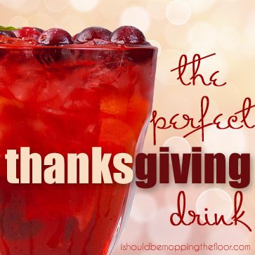 Thanksgiving Recipes Drinks, Easy Holiday Cocktails, Thanksgiving Punch, Holiday Punch, Thanksgiving Drinks, Sparkling Cider, Perfect Thanksgiving, Holiday Cocktail, Punch Recipes