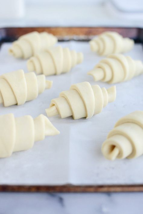 Easy Homemade Croissants l SimplyScratch.com (12) Homemade Croissants, Croissant Dough, Mini Croissants, Bake Bread, Croissant Recipe, Breads & Buns, Puff Pastry Recipes, Pastry Blender, Unhealthy Food