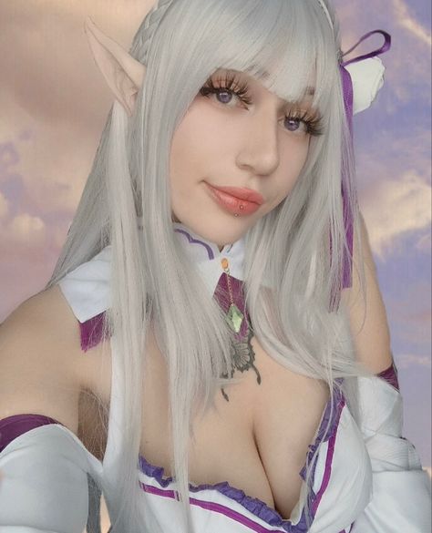 Emilia re:zero cosplay Re Zero, Game Of Thrones Characters, Fictional Characters