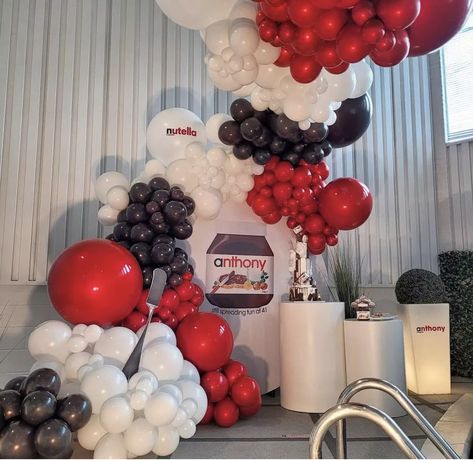 Red Black White Balloons Decoration, Red White And Black Balloon Garland, Red Black And White Balloon Garland, Rich Party, Balloon Table Centerpieces, Black And White Balloons, Black And Gold Balloons, Baby Shower Theme Decorations, 50 Birthday