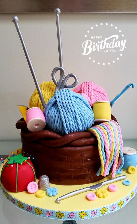 Knitting themed cake for my Aunt's 75th Birthday. Mothers Day Cake Ideas, 75th Birthday Cake, Knitting Cake, 75 Birthday Cake, Sewing Cake, Cake Design Tutorial, Crochet Cake, Artist Cake, Mothers Day Cupcakes