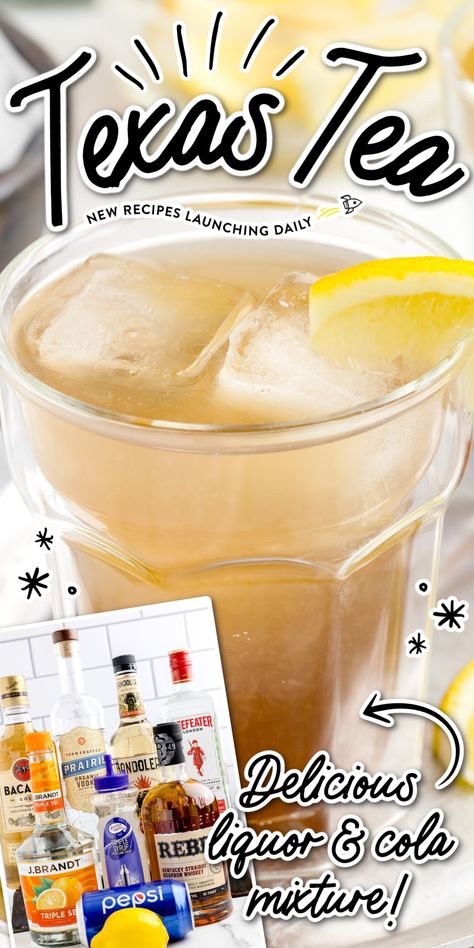 Close-up shot of a glass of Texas Tea garnish with slices of lemon. Texas Tea Recipe, Popular Cocktail Recipes, Texas Tea, Tea Drink Recipes, Spaceships And Laser Beams, Popular Cocktails, Strong Drinks, Frozen Lemonade, Long Island Iced Tea