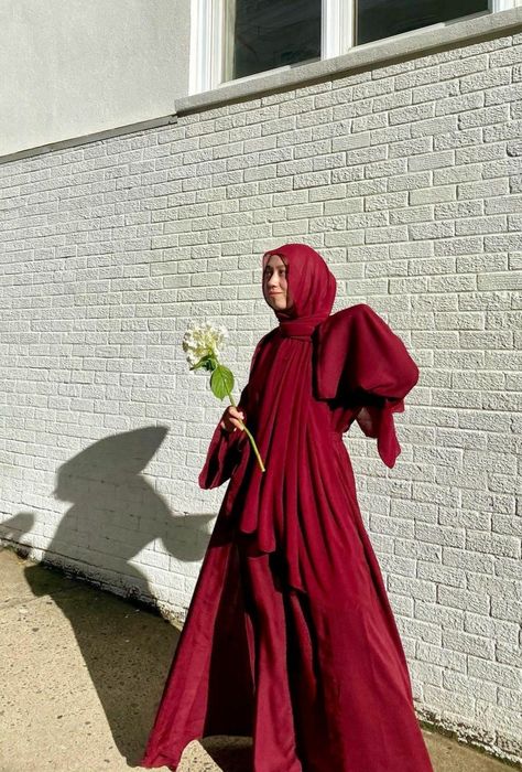 Halal Clothes, Red Hijab, Hijab Aesthetic, Muslim Fashion Dress, Muslim Outfits, Muslim Fashion Outfits, Modest Wear, Outfit Hijab, Hijabi Girl