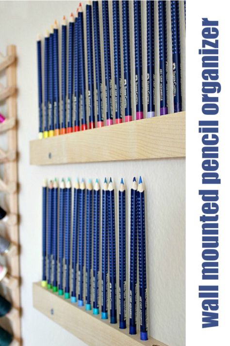 How to display art pencils in your craft room for easy access, and to keep them organized. Pencil Pouch Diy, Colored Pencil Holder, Ikea Boxes, Giant Pencil, Organizer Ideas, Diy Pencil, Pencil Organizer, Pencil Storage, Tumblr Rooms