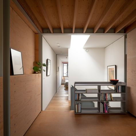 Sandy Rendel Architects slots narrow house into Peckham alley Riverside House, Glazed Brick, Plywood Walls, Weathering Steel, Two Storey House, Narrow House, Laminated Glass, Cork Flooring, Terrazzo Flooring